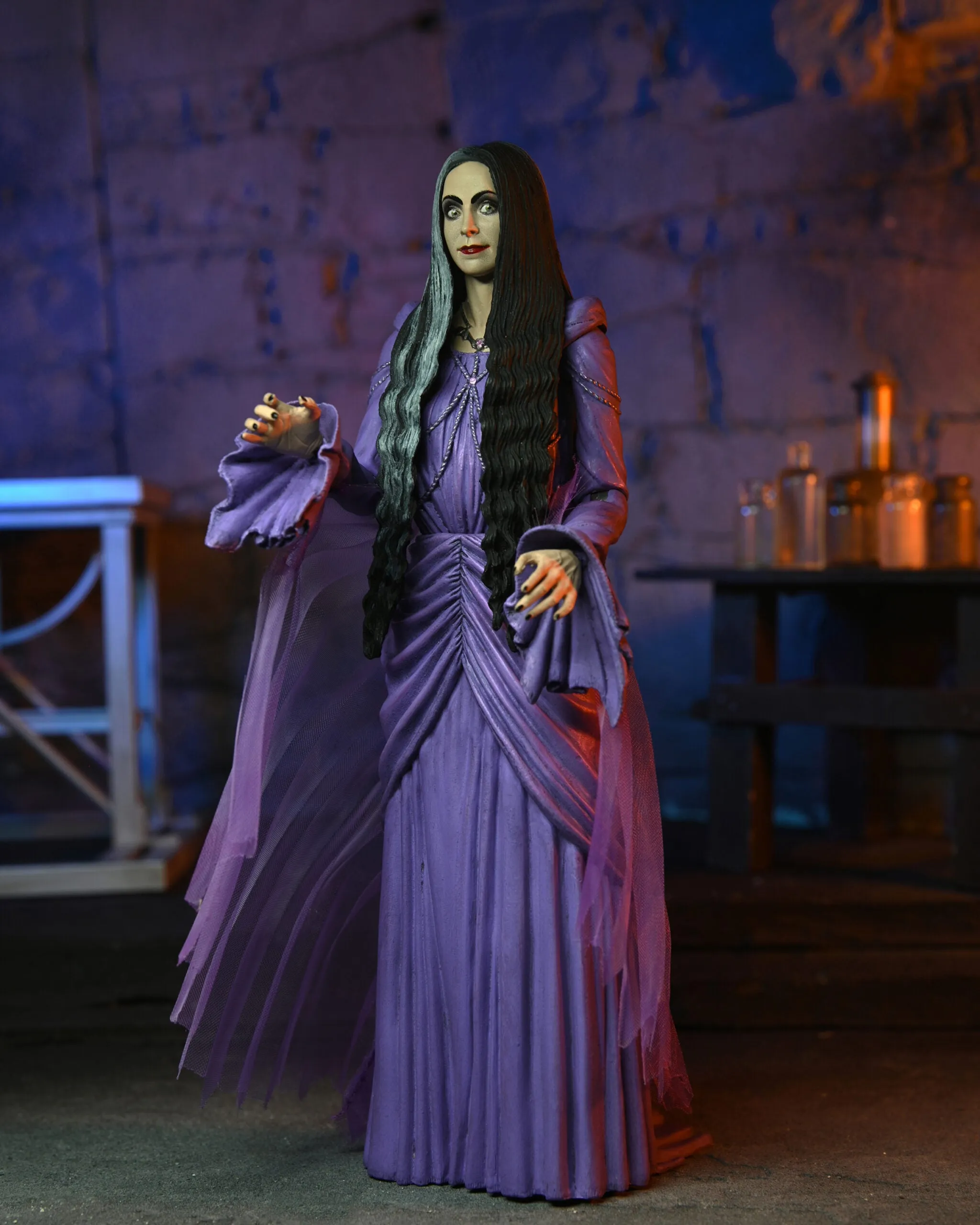 NECA - The Munsters - Ultimate Lily Munster Action Figure (56094) LOW STOCK